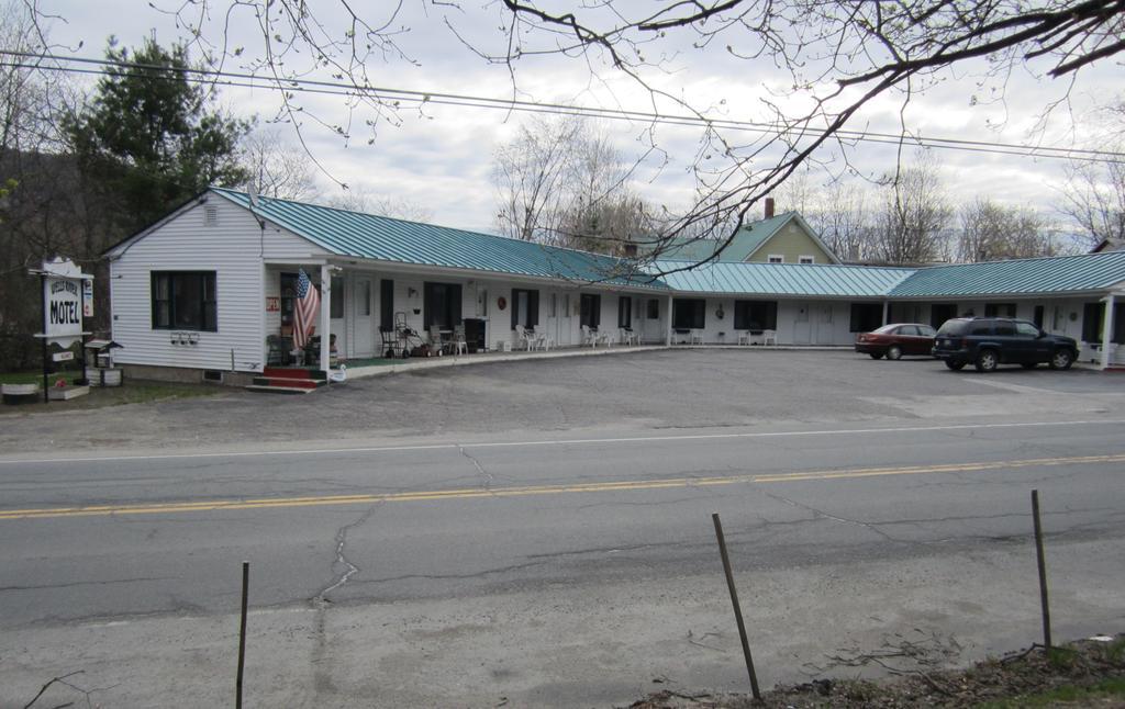 Wells River Motel Esterno foto